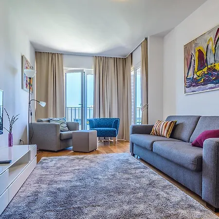 Petra Apartman Zára
